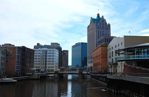 Milwaukee Quiz