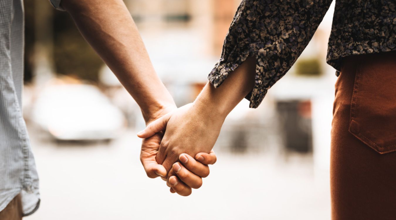 Should I Date Him Quiz